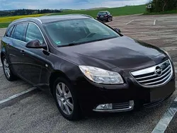 Braun Gebraucht 2012 Opel Insignia Kombi | 1.999 € (Superpreis)