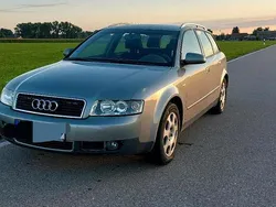 Silber Gebraucht 2002 Audi A4 Limousine | 2.800 € (Fairer Preis)