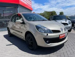 Beige Gebraucht 2006 Renault Clio II Dynamique Kleinwagen | 2.899 € (Fairer Preis)