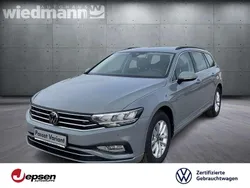 Mondsteingrau Gebraucht 2024 VW Passat Business Kombi | 35.970 € (Guter Preis)