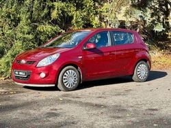 Rot Gebraucht 2009 Hyundai i20 Comfort Limousine | 3.490 € (Fairer Preis)