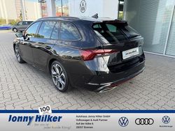 Schwarz Gebraucht 2022 Skoda Octavia RS Kombi | 29.790 € (Fairer Preis)