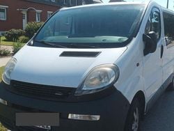 Weiß Gebraucht 2006 Opel Vivaro Van | 5.250 € (Guter Preis)