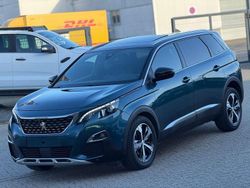 Grün Gebraucht 2018 Peugeot 5008 GT-line Van / Kleinbus | 12.600 € (Teuer)