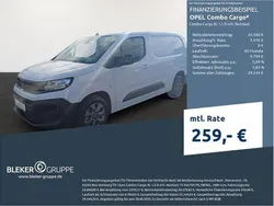 Kaolinweiß Gebraucht 2024 Opel Combo Van / Kleinbus | 23.990 € (Teuer)