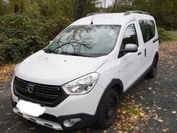 Weiß Gebraucht 2021 Dacia Dokker Stepway Van | 14.100 €