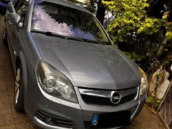 Silber Gebraucht 2008 Opel Vectra Limousine | 750 € (Superpreis)