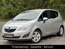 Silber Gebraucht 2011 Opel Meriva Edition Van / Kleinbus | 4.590 € (Fairer Preis)