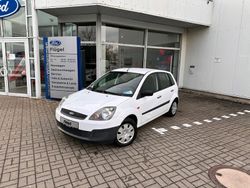 Weiß Gebraucht 2006 Ford Fiesta Ambiente Kleinwagen | 4.490 €