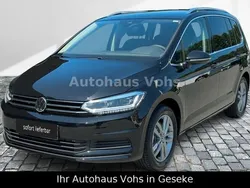 Schwarz Neu 2025 VW Touran Van / Kleinbus | 36.970 €