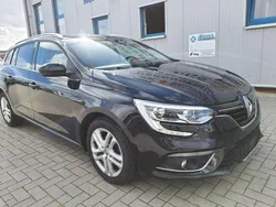 Schwarz Gebraucht 2017 Renault Mégane GrandTour Play Kombi | 9.650 € (Guter Preis)