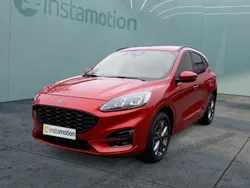 Rot Gebraucht 2021 Ford Kuga ST-Line X SUV | 28.070 € (Etwas zu teuer)