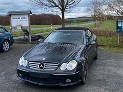 Schwarz Gebraucht 2004 Mercedes CLK320 Elegance Cabrio | 11.800 € (Etwas zu teuer)
