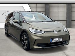 Weiß Gebraucht 2023 VW ID.3 Pro Kleinwagen | 43.870 € (Teuer)