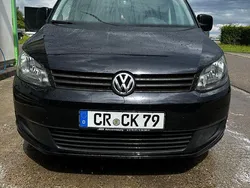 Schwarz Gebraucht 2012 VW Caddy Comfortline Van / Kleinbus | 11.000 € (Teuer)