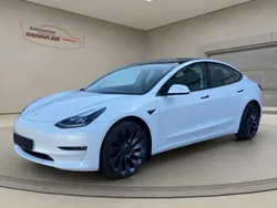 Gebraucht 2022 Tesla Model 3 Long Range Limousine | 32.500 € (Etwas zu teuer)