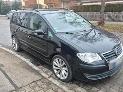 Schwarz Gebraucht 2006 VW Touran Van / Kleinbus | 5.300 € (Teuer)