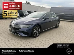 Blau Gebraucht 2024 Mercedes 300 Limousine | 47.260 € (Guter Preis)