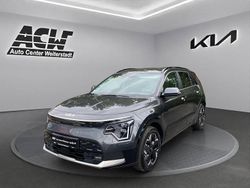 Schwarz Gebraucht 2023 Kia e-Niro Vision SUV | 27.490 € (Fairer Preis)
