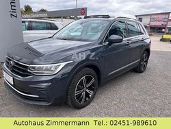 Grau Gebraucht 2024 VW Tiguan Move SUV | 35.950 € (Teuer)