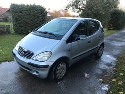 Silber Gebraucht 2003 Mercedes A140 Classic Van / Kleinbus | 899 € (Guter Preis)