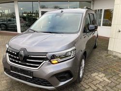 Grau Gebraucht 2025 Renault Kangoo Limousine | 32.995 € (Etwas zu teuer)