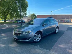 Grau Gebraucht 2016 Opel Insignia Kombi | 8.800 € (Etwas zu teuer)