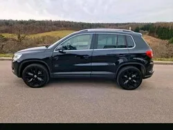 Schwarz Gebraucht 2009 VW Tiguan SUV | 11.900 € (Teuer)