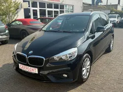 Schwarz Gebraucht 2015 BMW 218 Van / Kleinbus | 8.850 € (Guter Preis)