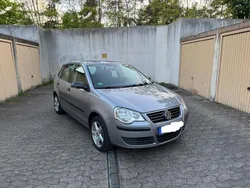 Grau Gebraucht 2006 VW Polo Kleinwagen | 3.500 € (Fairer Preis)