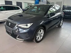 Grau Gebraucht 2024 Seat Arona FR-Line SUV | 16.990 € (Guter Preis)