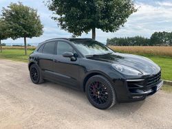 Schwarz Gebraucht 2018 Porsche Macan SUV | 41.900 € (Etwas zu teuer)