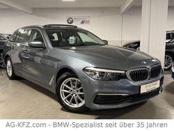 Blau Gebraucht 2017 BMW 520 Limousine | 18.499 € (Guter Preis)