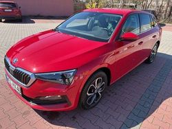 Rot Gebraucht 2021 Skoda Scala Kleinwagen | 17.750 € (Guter Preis)