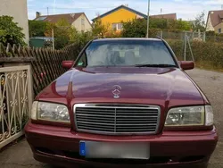 Rot Gebraucht 2000 Mercedes C200 Kombi | 3.500 €