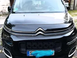 Gebraucht 2019 Citroën Berlingo PureTech Van / Kleinbus | 15.000 € (Fairer Preis)