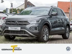 Grau Gebraucht 2024 VW T-Roc Move SUV | 28.440 € (Guter Preis)