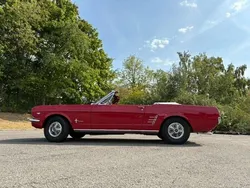 Rot Gebraucht 1966 Ford Mustang Cabrio | 42.900 €