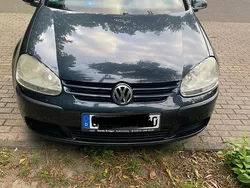 Gebraucht 2004 VW Golf V Limousine | 2.300 €
