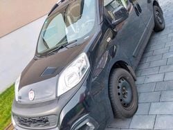 Schwarz Gebraucht 2017 Fiat Qubo Trekking Van / Kleinbus | 9.000 € (Fairer Preis)