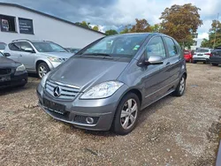 Grau Gebraucht 2010 Mercedes A180 Limousine | 5.900 € (Fairer Preis)