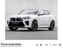 Weiß Neu 2025 BMW iX2 M Sport SUV | 50.799 € (Fairer Preis)