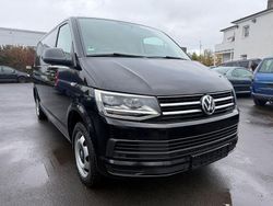 Schwarz Gebraucht 2017 VW Caravelle Comfortline Van / Kleinbus | 14.900 € (Guter Preis)