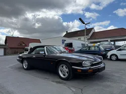 Rot (metallic) Gebraucht 1994 Jaguar XJS Cabrio | 25.900 €