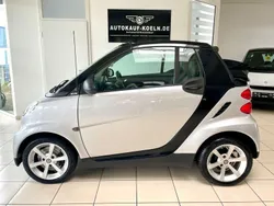 Schwarz Gebraucht 2009 Smart ForTwo Cabrio Cabrio | 4.990 € (Teuer)