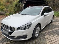 Weiß Gebraucht 2017 Peugeot 508 Allure Kombi | 12.450 € (Fairer Preis)
