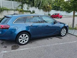 Blau Gebraucht 2016 Opel Insignia Kombi | 7.800 € (Fairer Preis)