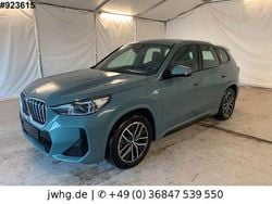 Grün Gebraucht 2023 BMW iX1 M Sport SUV | 34.350 € (Superpreis)