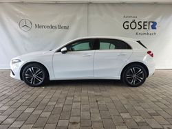 Weiß Gebraucht 2023 Mercedes A250 Limousine | 28.990 € (Fairer Preis)
