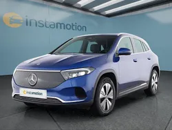 Blau Gebraucht 2024 Mercedes EQA350 SUV | 38.799 € (Fairer Preis)